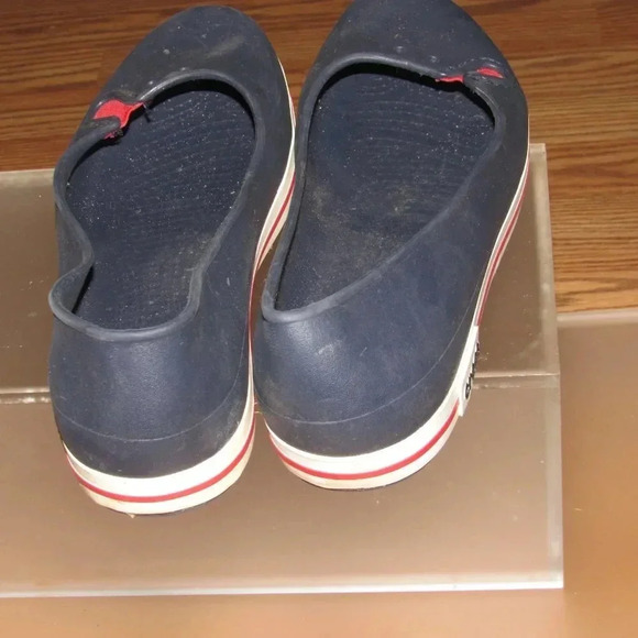 CROCS Red White Blue Slip-On Comfort Flat Shoes Size W 10 - Picture 3 of 4